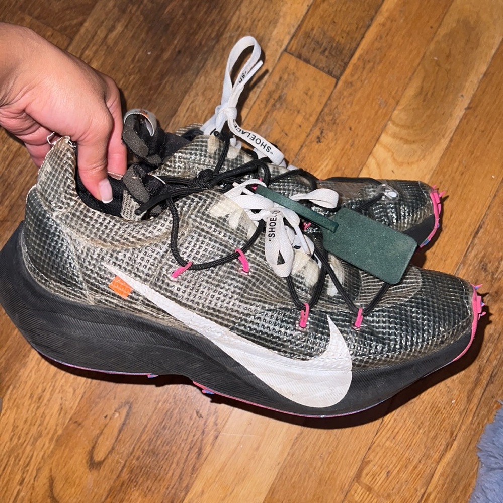 Off-White x Wmns Waffle Racer 'Fuchsia'